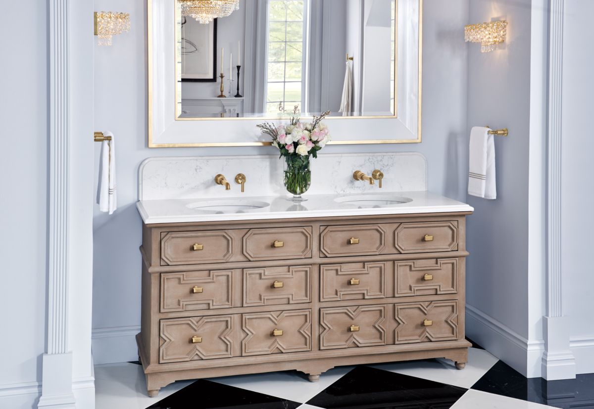 BRIZO Invari 8" Towel Bar — Luxe Gold