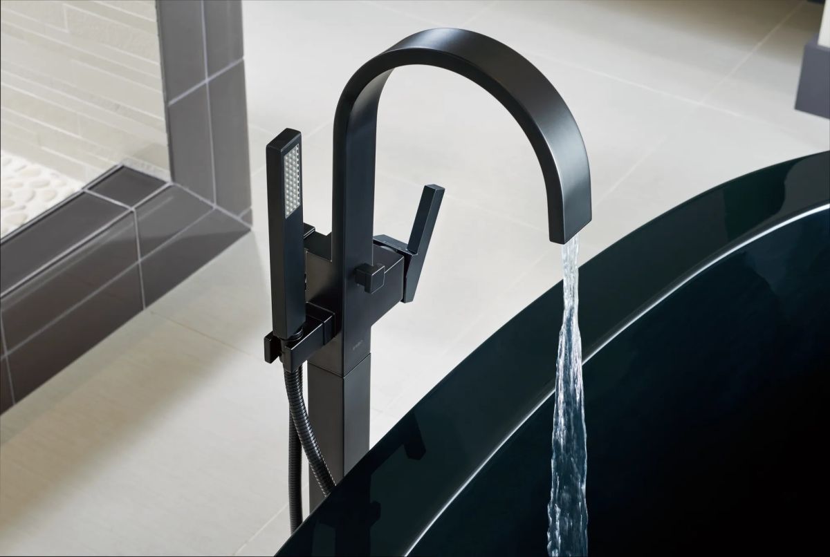 BRIZO Siderna Single-Handle Freestanding Tub Filler — Matte Black