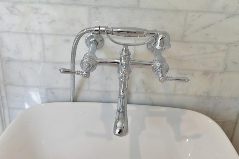 BRIZO Traditional Two-Handle Freestanding Tub Filler Body Assembly Trim - Less Handles — Chrome