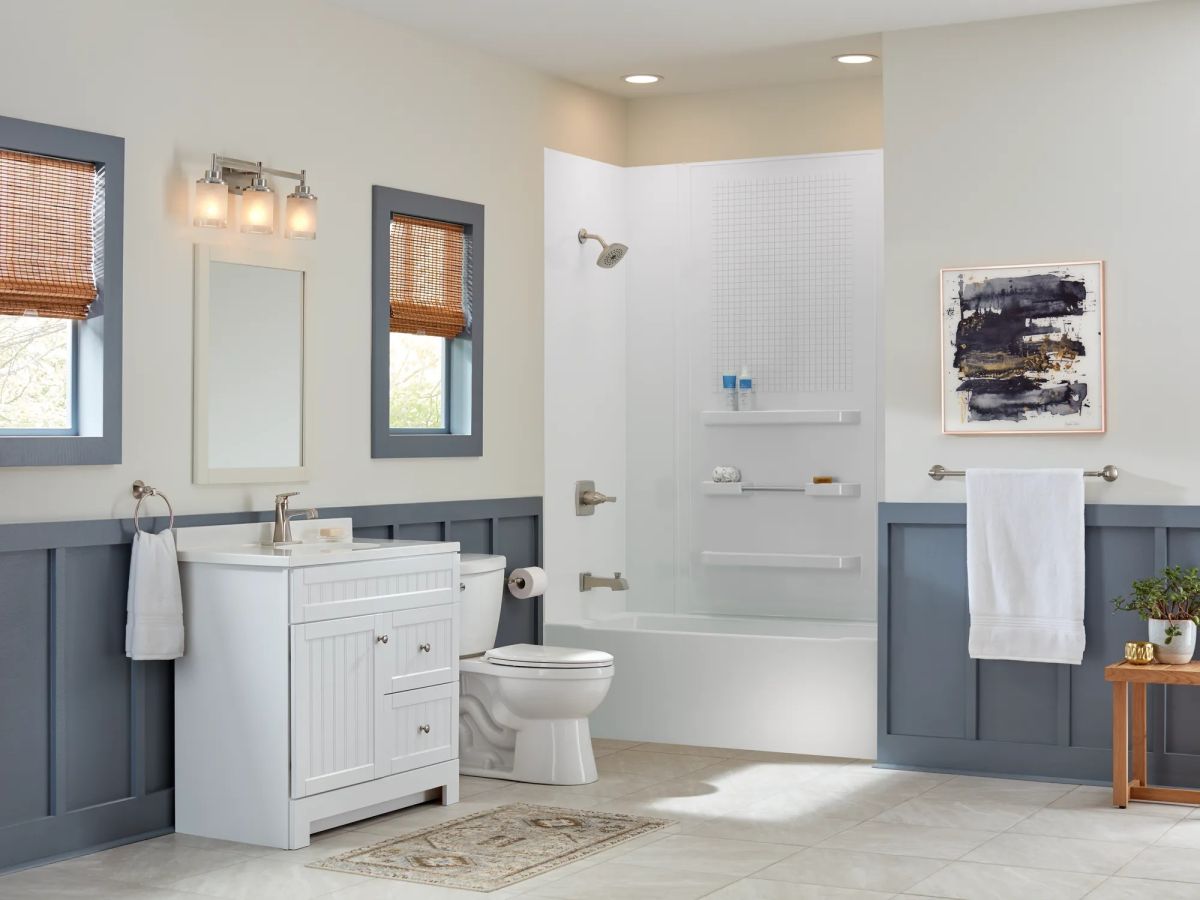 DELTA Ashlyn Monitor 14 Series Tub & Shower Trim — Stainless